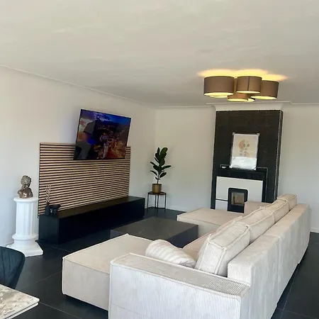 Penthouse Sanctuaire A Apartman *